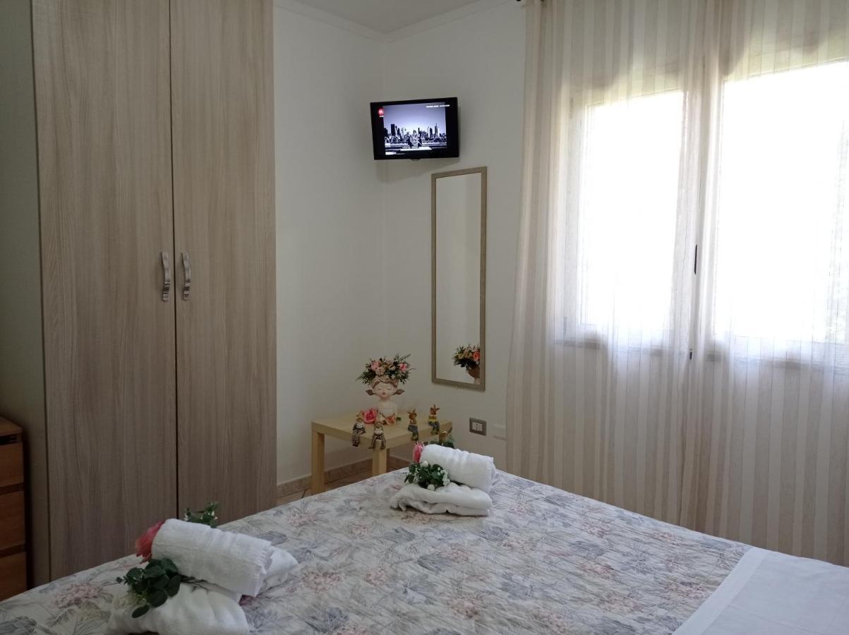 Depandance Con Piscina In Uso In Esclusivo In B&B SantʼAntonio Abate Esterno foto
