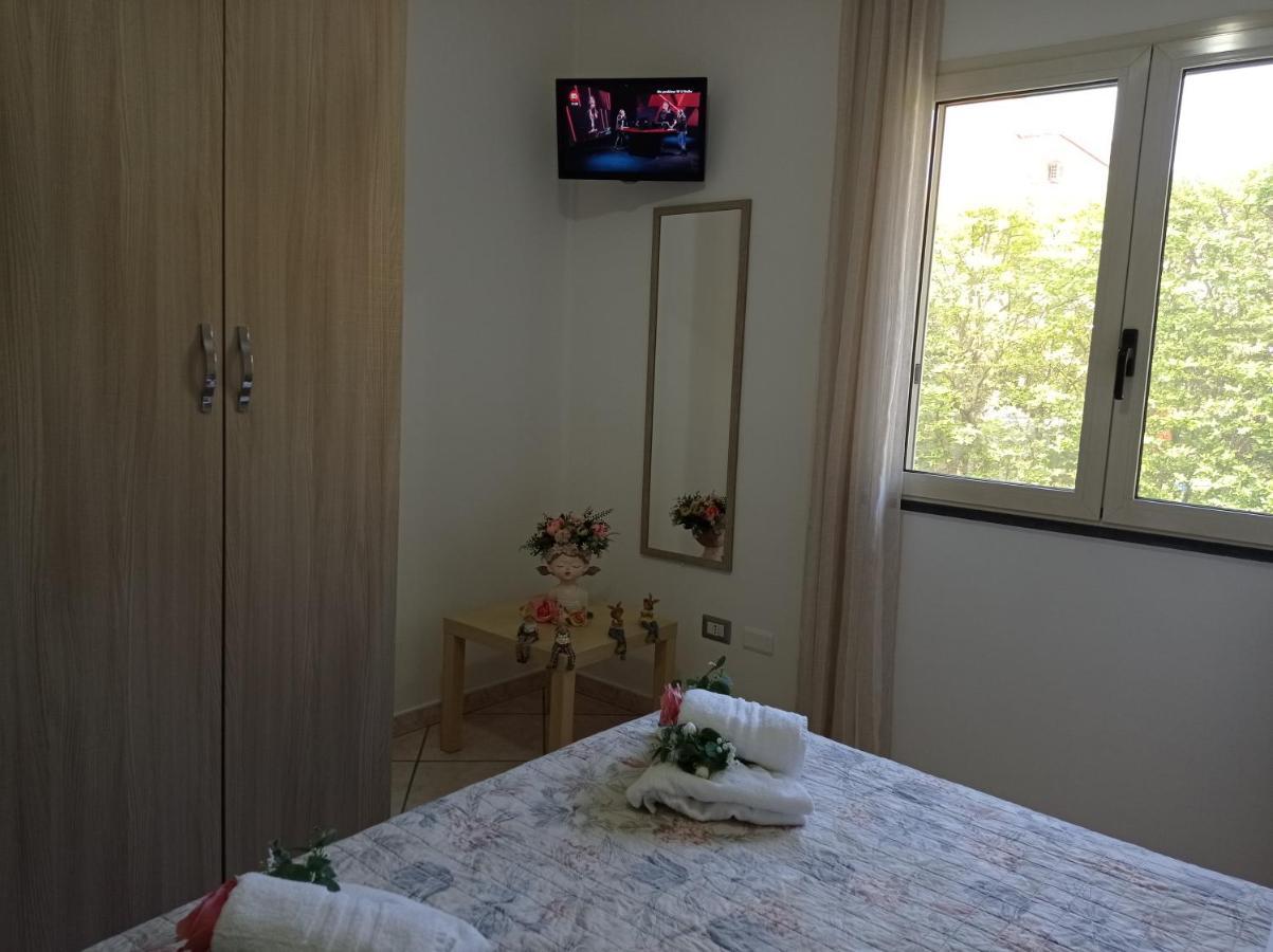 Depandance Con Piscina In Uso In Esclusivo In B&B SantʼAntonio Abate Esterno foto